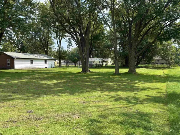 5405 Fernwood AVE, Fort Wayne, IN 46809-1935
