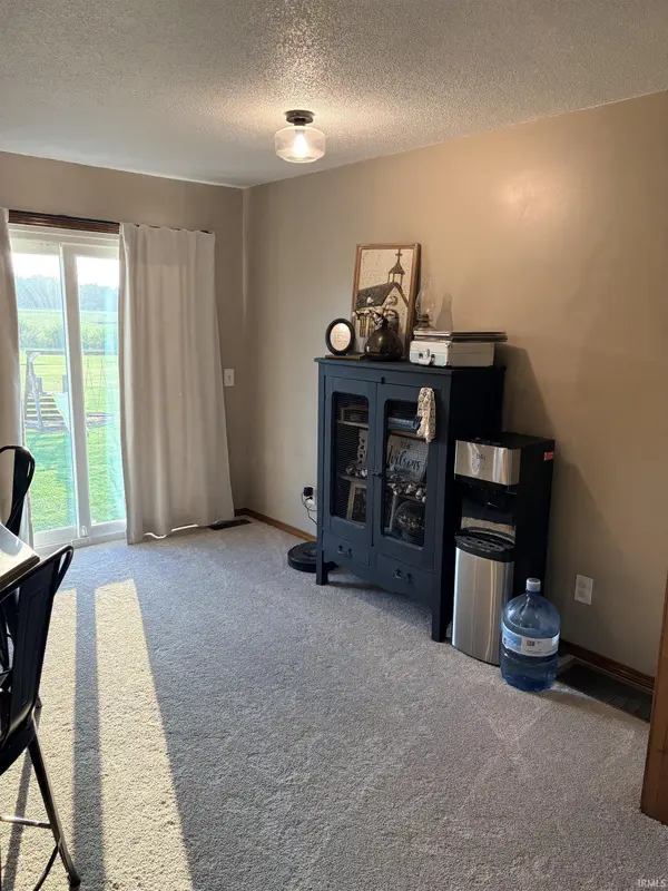 8503 N 1100 W ***, Jasonville, IN 47438