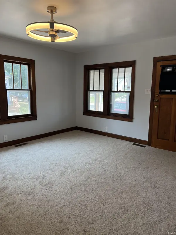 825 E Negley AVE, Evansville, IN 47711