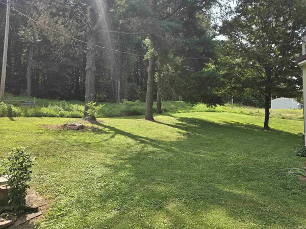 7631 W Campground RD, Eckerty, IN 47116