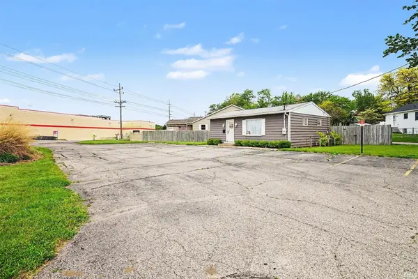 202 N McKinley ST, Warsaw, IN 46580
