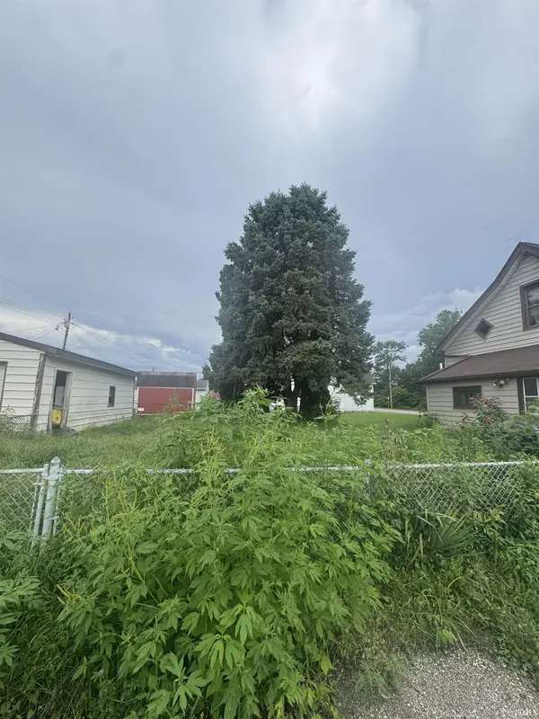 1212 N Washington ST, Marion, IN 46952