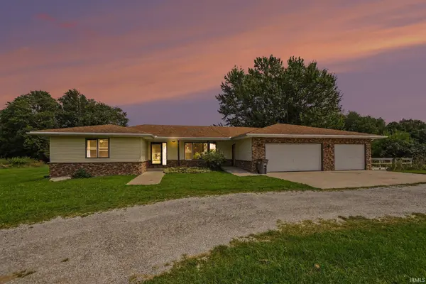 2275 S 625 W ***, Topeka, IN 46571
