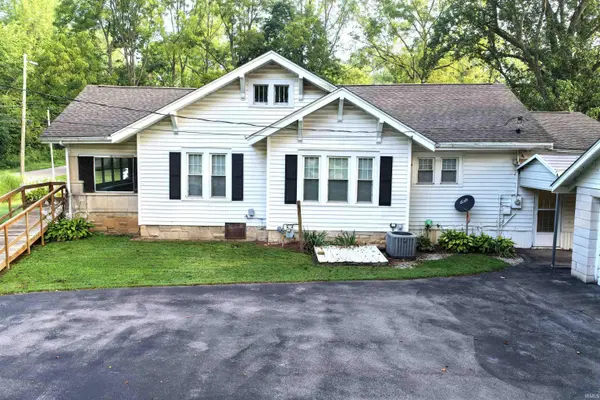 2996 Dixie Highway ***, Bedford, IN 47421