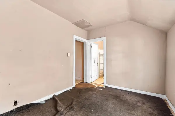 1512 Taylor ST, Fort Wayne, IN 46802