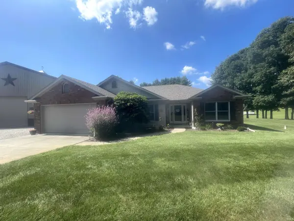 685 Richard AVE, Burlington, IN 46915