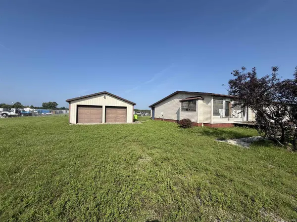 154 N 500 E RD, Markle, IN 46770