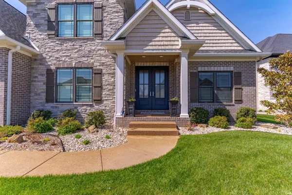 1087 Lakefield DR, Newburgh, IN 47630