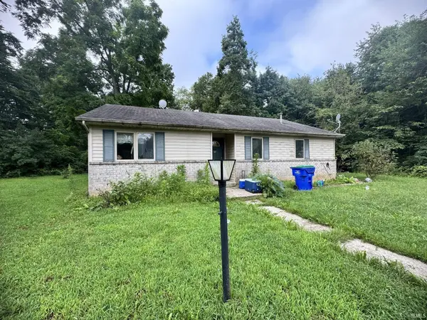 11725 Valentine RD, Churubusco, IN 46723