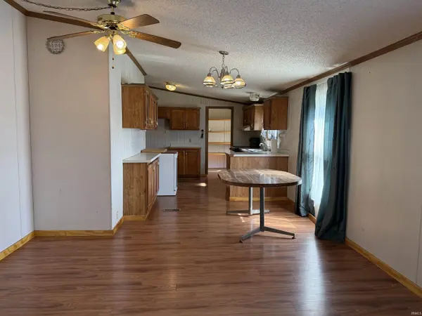 6070 N 600 W RD, Otwell, IN 47546