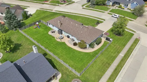 1232 Willowind TRL, Fort Wayne, IN 46845