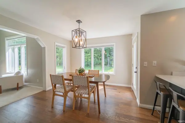 1554 S Woodfield TRL, Warsaw, IN 46580-5828