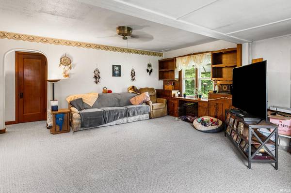 713 Hanawalt ST, Monticello, IN 47960