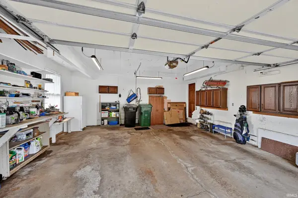 62277 Poppy RD, South Bend, IN 46614-9378