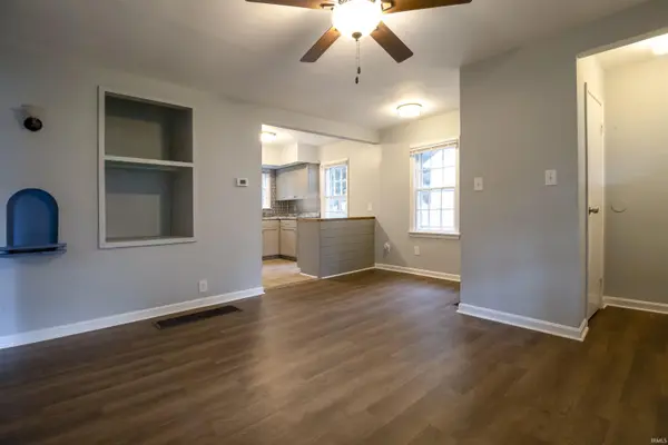1129 E Chandler AVE, Evansville, IN 47714-1834