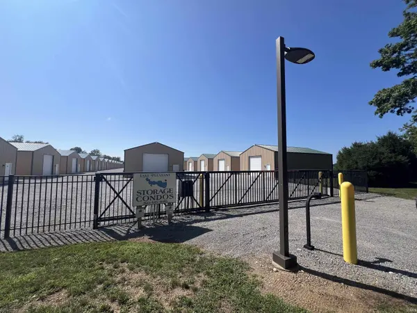 7900 N 450 W Unit 5 ***, Fremont, IN 46737