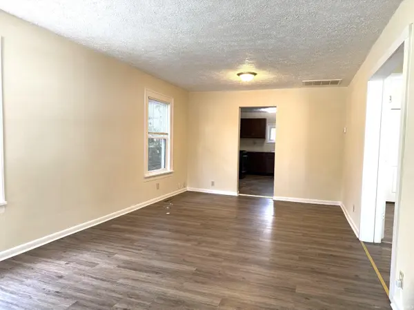2911 S Franklin ST, Muncie, IN 47302