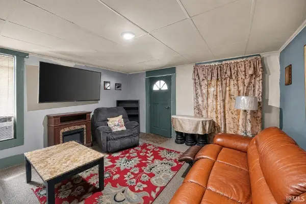 65 & 67 W 2Nd ST, Peru, IN 46970-2266