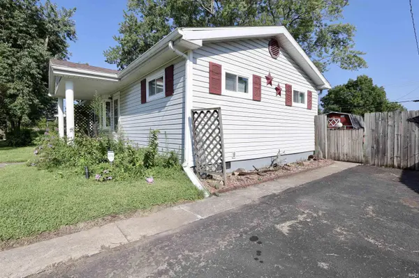 1408 E 24th ST, Muncie, IN 47302