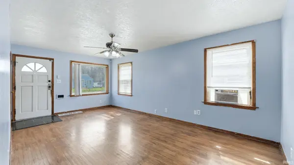 4416 Standish DR, Fort Wayne, IN 46806-4953