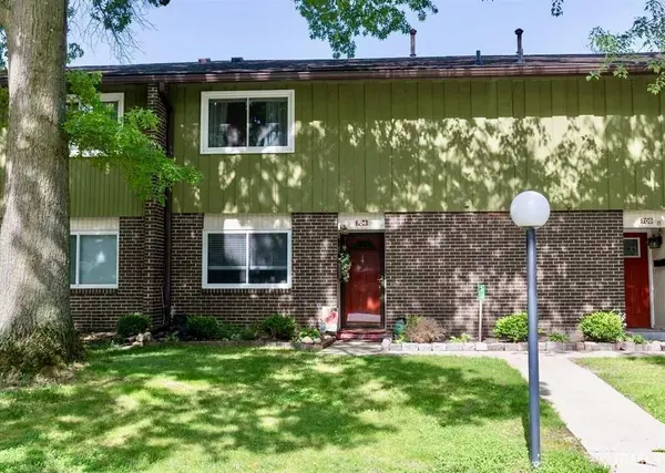 2500 Topsfield RD #Unit #704, South Bend, IN 46614