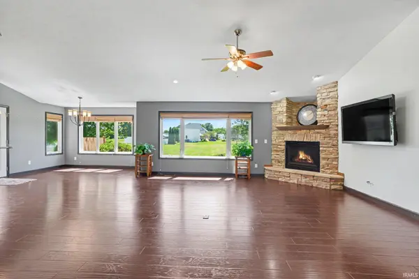 30056 Quail Pointe DR, Granger, IN 46530-5065