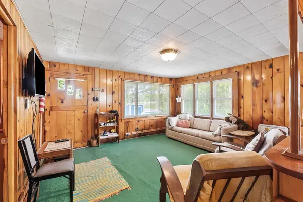 2810 S 390 W. ***, Pleasant Lake, IN 46779