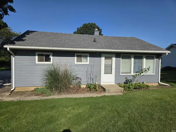 818 N Missouri ST, Remington, IN 47977