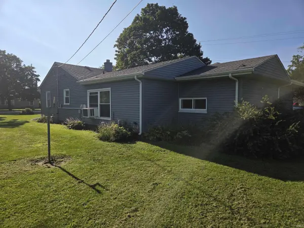 818 N Missouri ST, Remington, IN 47977