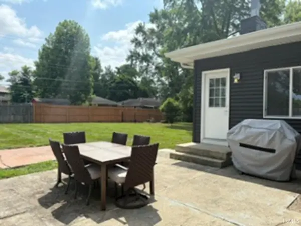 900 N Clarkdale DR, Muncie, IN 47304-3151