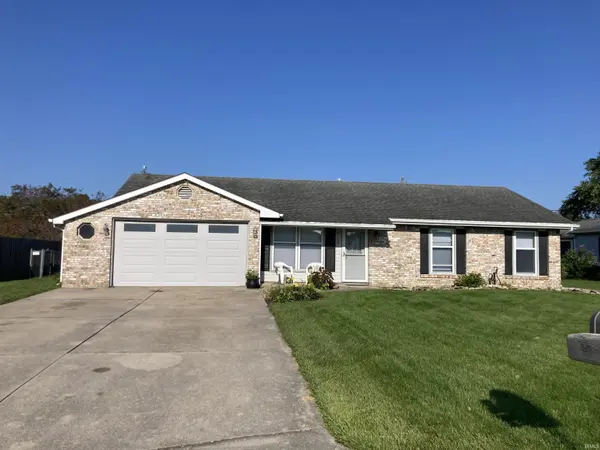 702 Countryside DR, Ossian, IN 46777