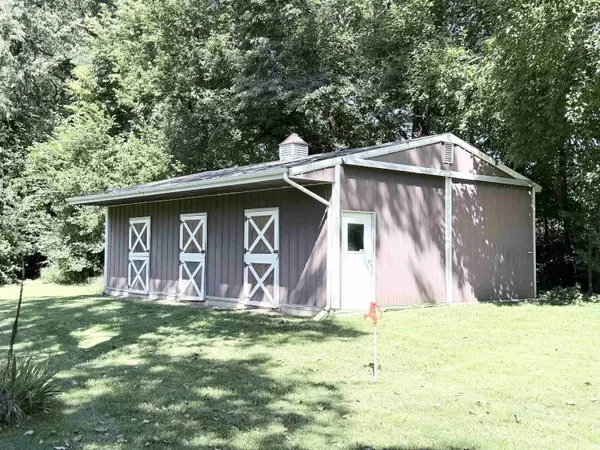27643 SR 23 HWY, North Liberty, IN 46554