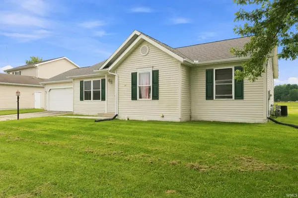 1108 HARVEST DR, Goshen, IN 46526