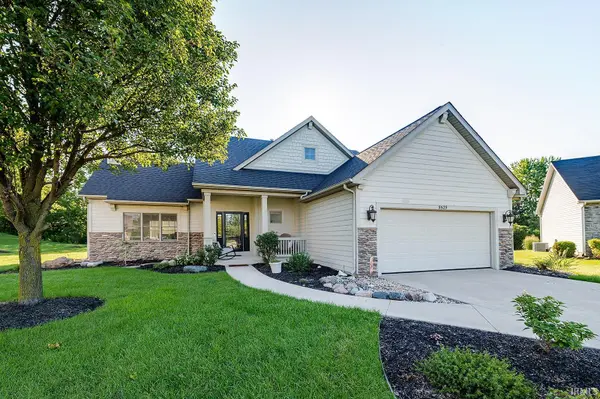9529 Yellow Feather CT, Leo, IN 46765