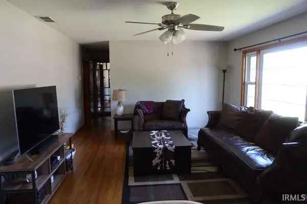 620 E Lincoln ST, Mount Vernon, IN 47620