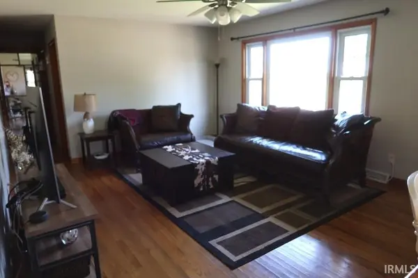 620 E Lincoln ST, Mount Vernon, IN 47620
