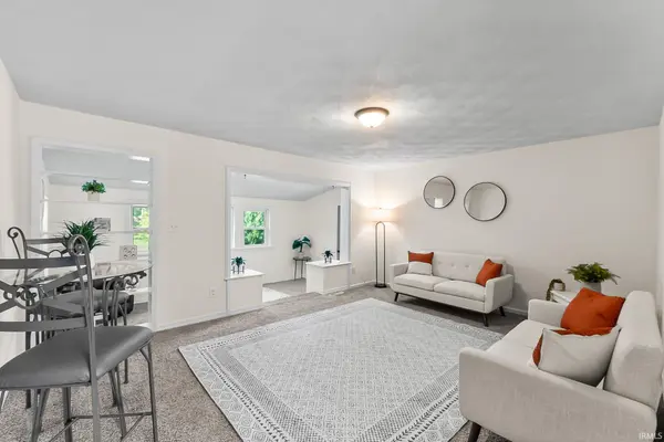 303 Orchard Hill DR, Lagrange, IN 46761-2270