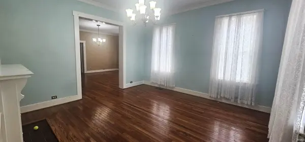 121 N Seventh ST, Boonville, IN 47601