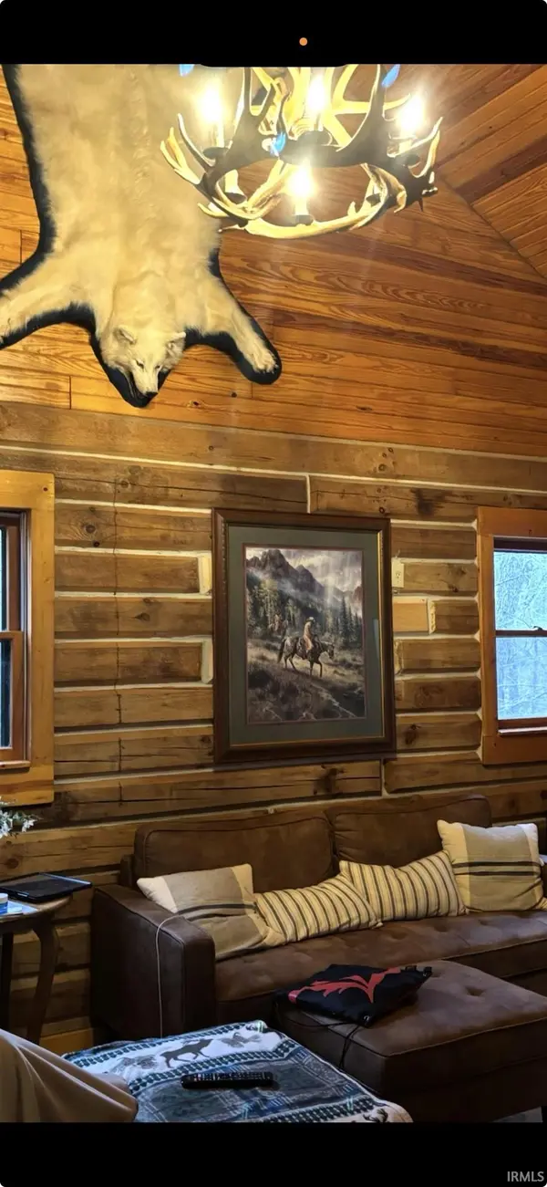 3164 N Chigger Ridge RD, Birdseye, IN 47513-9340