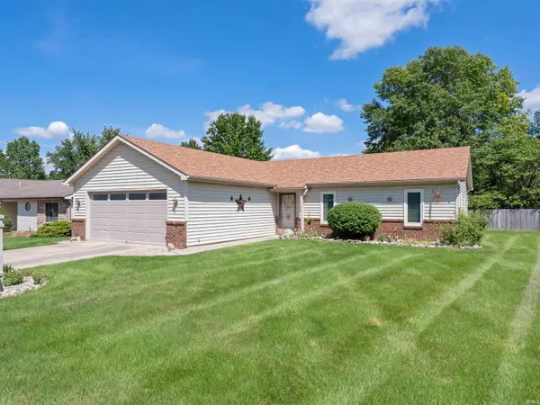8114 Whittier CT, Fort Wayne, IN 46818