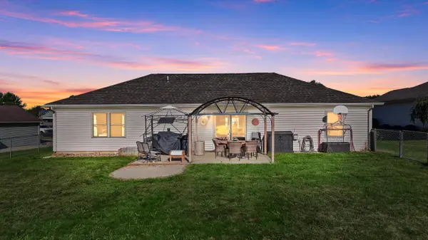 306 Sunstar DR, Angola, IN 46703