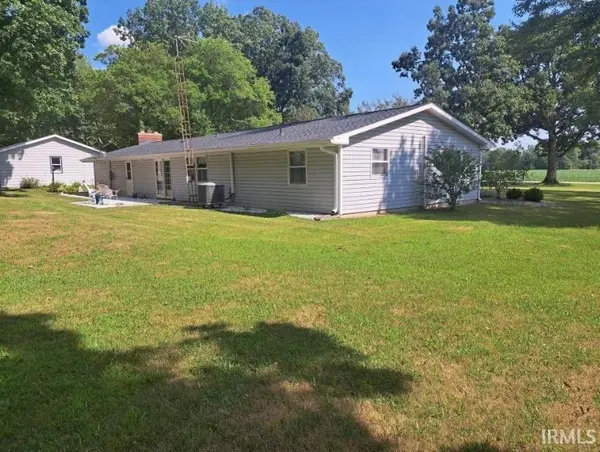 5679 County Road 64 RD, Spencerville, IN 46788-9310