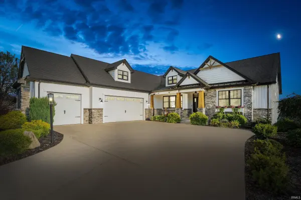 26620 Boulder Crest CT, South Bend, IN 46628