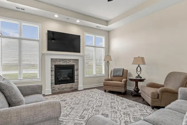 5582 Gadwall PASS, Fort Wayne, IN 46818-0108