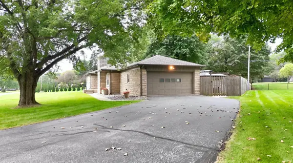 6226 E Hills RD, Fort Wayne, IN 46804-6310