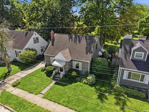 1208 Canal ST, New Haven, IN 46774-1242