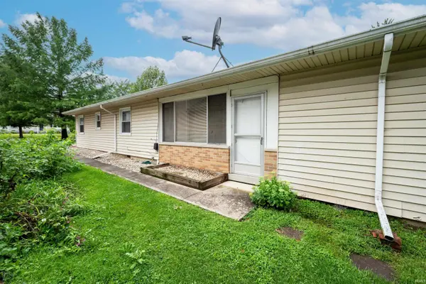 418 N 2nd ST, Decatur, IN 46733