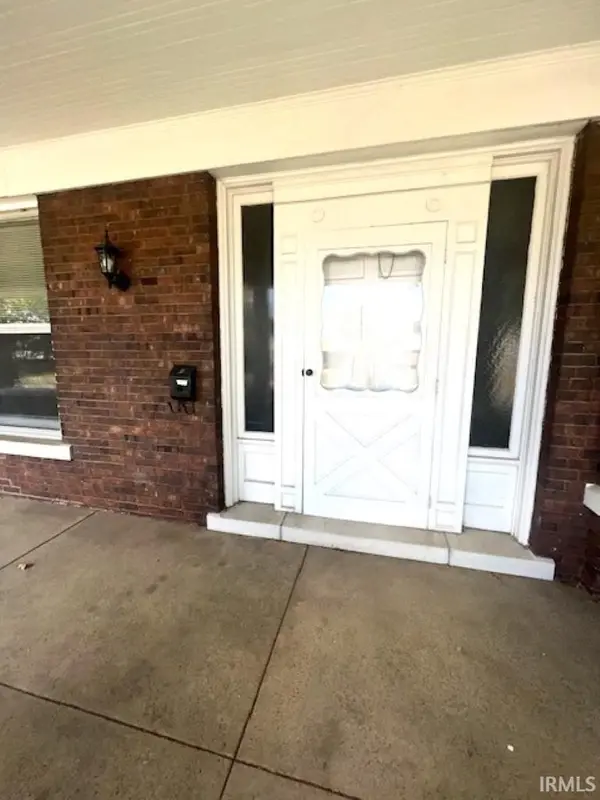 1119 SE Riverside DR #A, Evansville, IN 47713