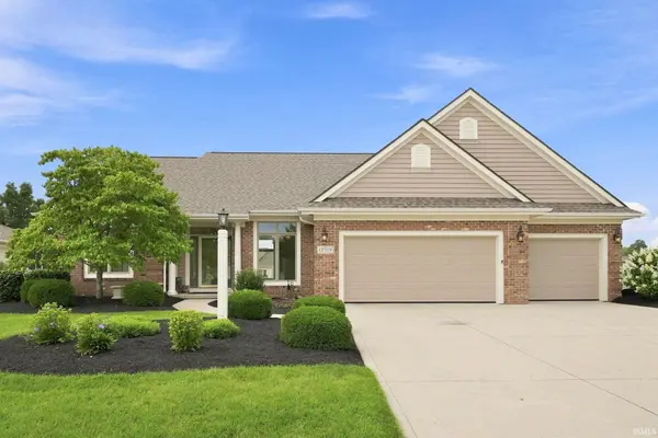 12319 Autumn Breeze DR, Fort Wayne, IN 46845