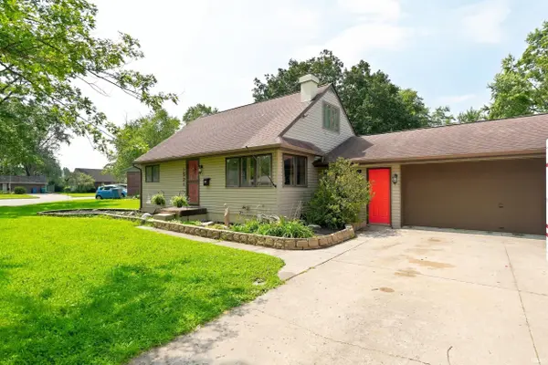 1524 N Park DR, New Haven, IN 46774